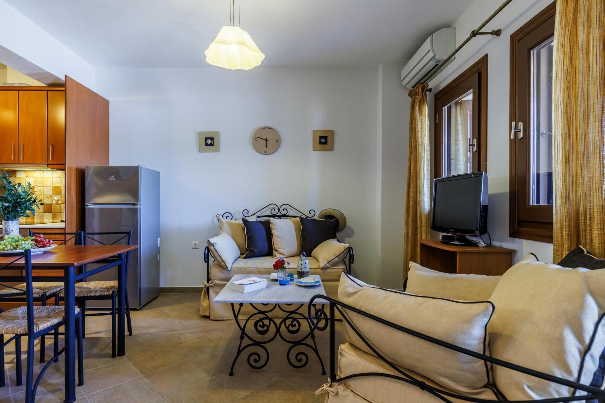 Naiades Superior Apartments In Skopelos With Sea View Close To The Town Zewnętrze zdjęcie